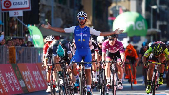 Gaviria logra su segunda etapa tras la anécdota de Pibernik