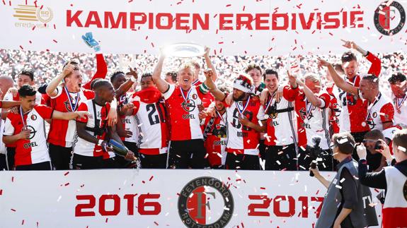 El Feyenoord, un campeón de otro siglo