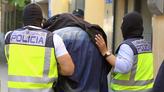 Los yihadistas detenidos de Madrid «estaban preparados para cometer atentados en Europa»