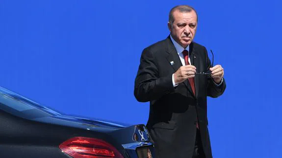 Erdogan promete que jamás se repetirá en Turquía un golpe de Estado como el del año pasado