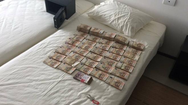 Hallan 262.000 euros en el piso de Colombia de un cabecilla de 'Lezo'