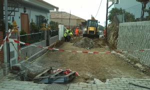 El Ayuntaminto de Rincón de la Victoria inicia la obra de acondicionamiento de calle Albahaca en Benagalbón