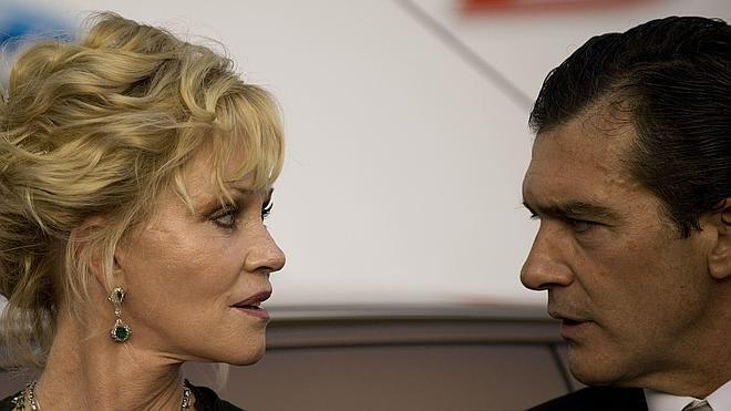 La prensa de Estados Unidos publica el divorcio de Melanie Griffith y Antonio Banderas