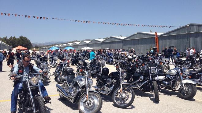 Las Harleys rugen por una buena causa