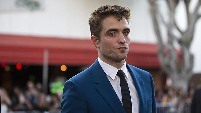 Robert Pattinson se declara delante de la prensa a Katy Perry