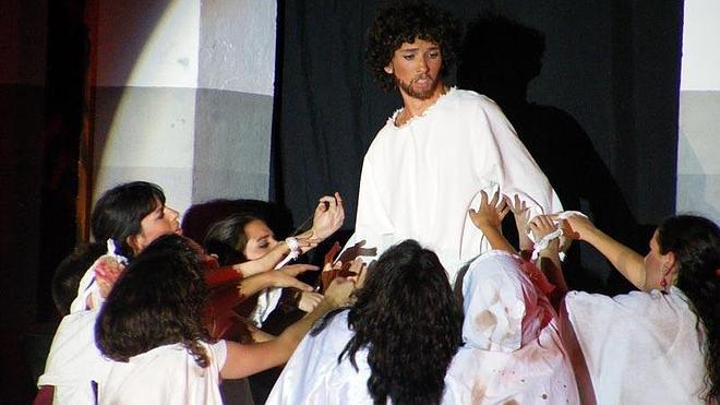 Jóvenes maristas llevan a escena 'Jesucristo Superstar' con un fin benéfico