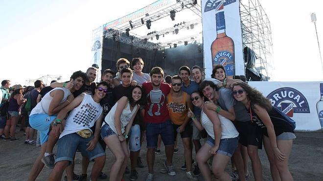 Ambiente de la primera jornada Weekend Beach Festival de Torre del Mar