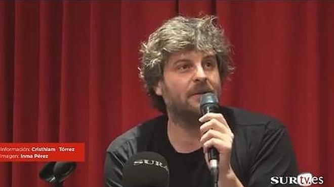 Raúl Cimas nos habla de su cómic titulado "Demasiada pasión por lo suyo"