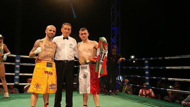 Gago gana el título nacional de peso pluma en Benalmádena