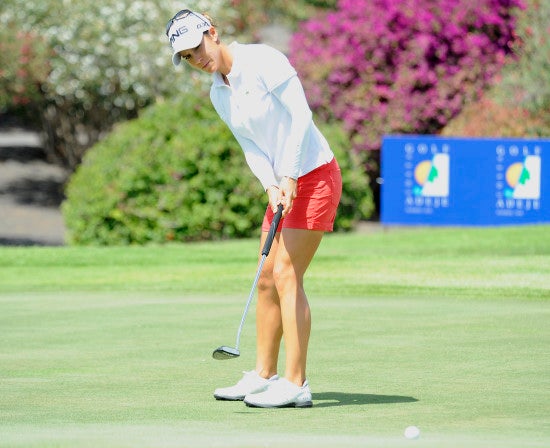 Azahara Muñoz, termina bajo par en la primera jornada del Open de España