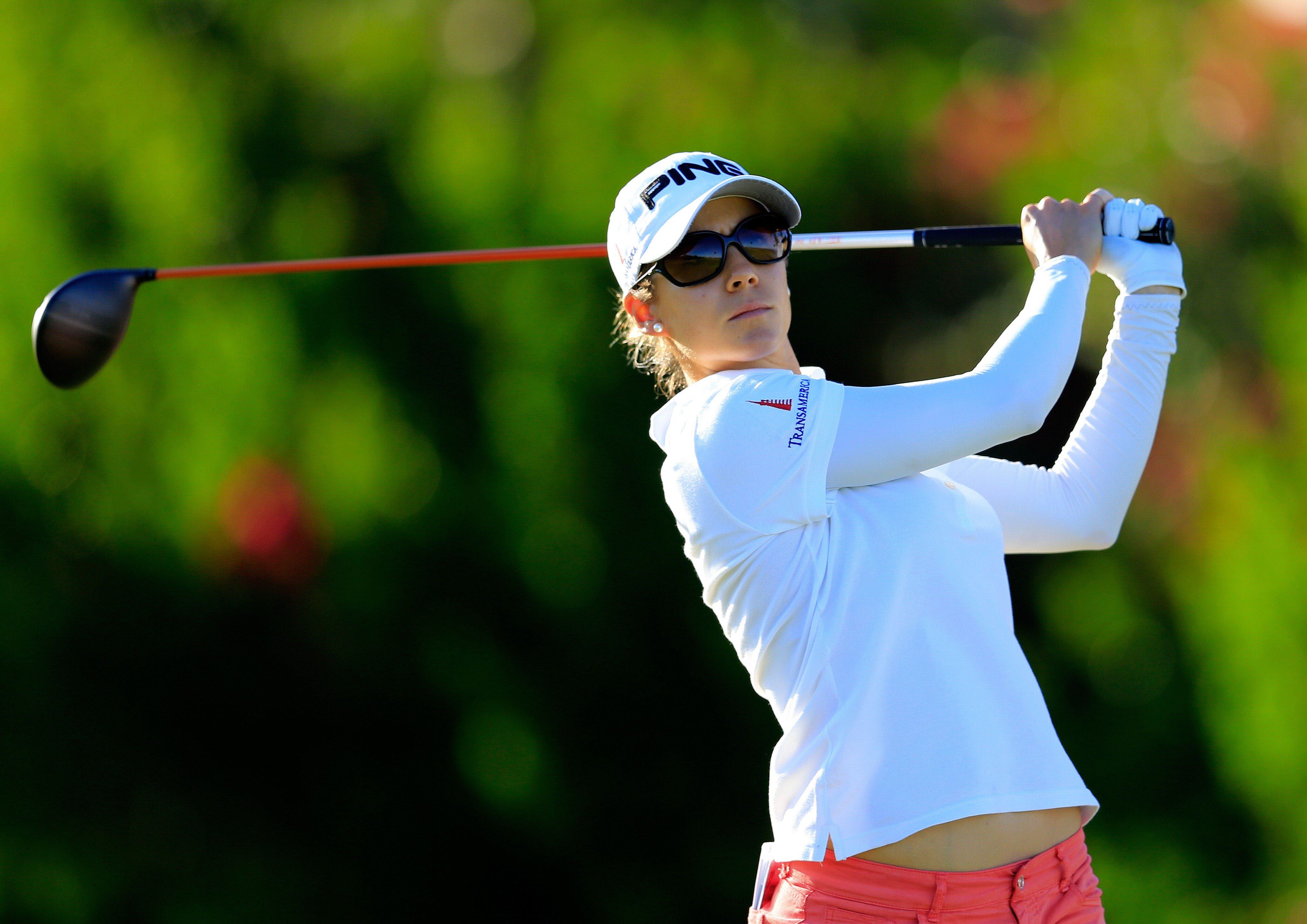 Azahara, entre el 'top ten' y su muñeca