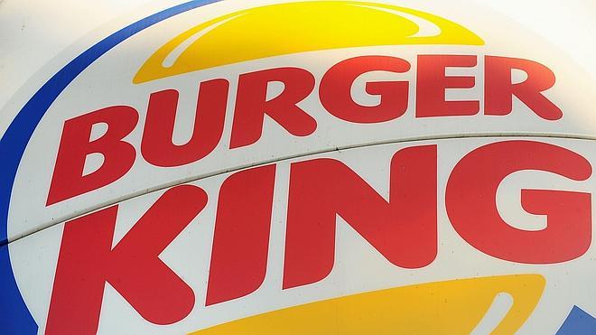 Burger King lanza en Ronda y Vélez su servicio a domicilio
