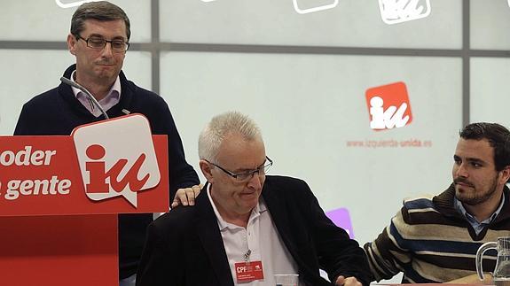 Cayo Lara no será candidato de IU a las generales