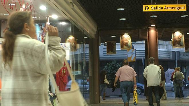 El TSJA anula las restricciones a la libertad horaria comercial impuestas por la Junta