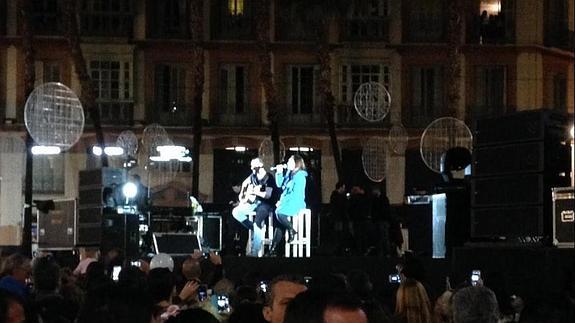 Chenoa se atreve a cantar