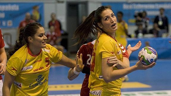 Primera victoria de España en el torneo de Fuengirola (23-17)