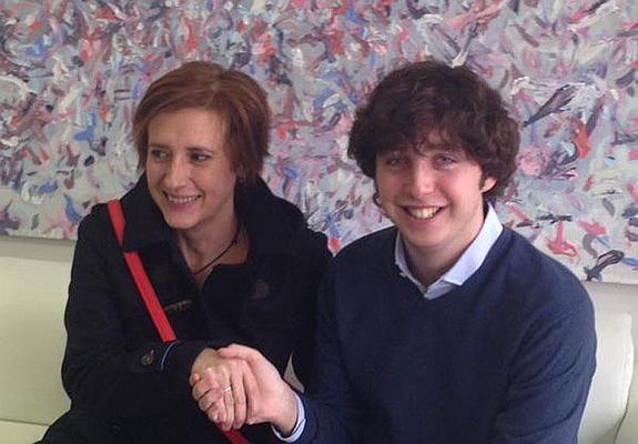 Foto sorpresa: El pequeño Nicolás posa también con Teresa Romero