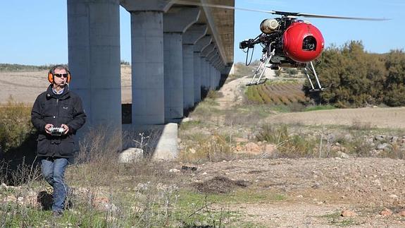 Un dron diseñado en Málaga para vigilar las vías del AVE de Arabia Saudí