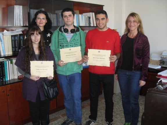 Microrrelatos que despiertan el espíritu crítico entre jóvenes