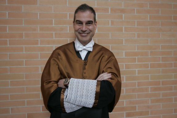 Pedro Galdón, director de Ingeniería Informática: «Mi tesis no es una raya en el agua»