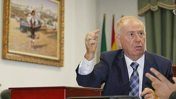 Torremolinos, condenado a devolver 300.000 euros por cobrar de más a un súper por sus vados