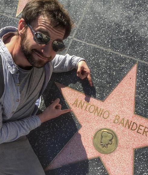 Dani Rovira sigue la estrella de Antonio Banderas en Hollywood