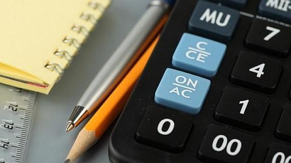 'Tengo que facturar 2.000 para ganar 938 euros'. Una autónoma echa cuentas