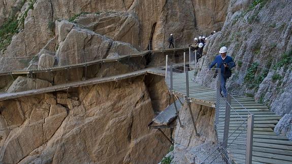 La inminente apertura del Caminito del Rey genera el interés de nuevos inversores