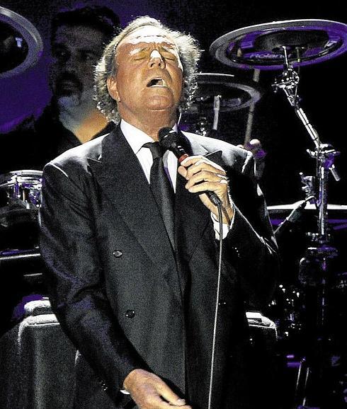 Julio Iglesias vuelve al Festival Starlite de Marbella por cuarto año consecutivo