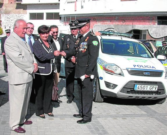 El jefe de la Policía Local de Torrox, en paradero desconocido para notificarle su condena