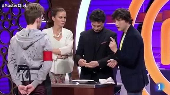 Jordi Cruz, de 'Masterchef', pide disculpa por el trato al creador del 'León come gamba'