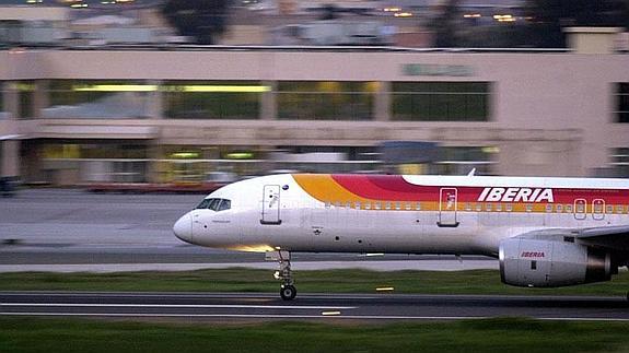 Iberia crea un portal en el que subastará billetes de avión en Internet desde 20 euros ida y vuelta