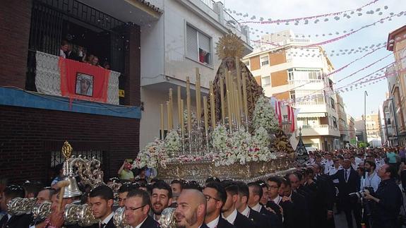 María Auxiliadora y la Virgen de la Trinidad se reencuentran con sus devotos