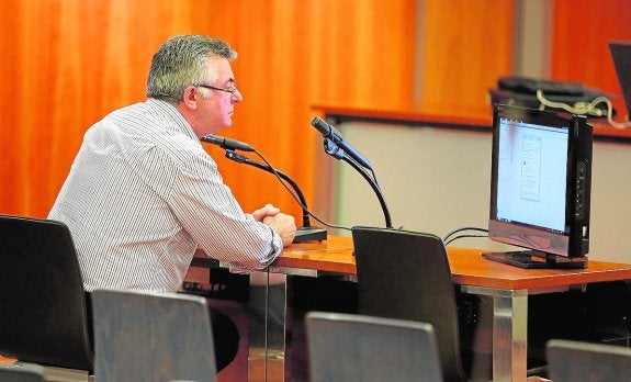 Piden 8 años para Roca por quedarse con dinero de la desaladora de Marbella