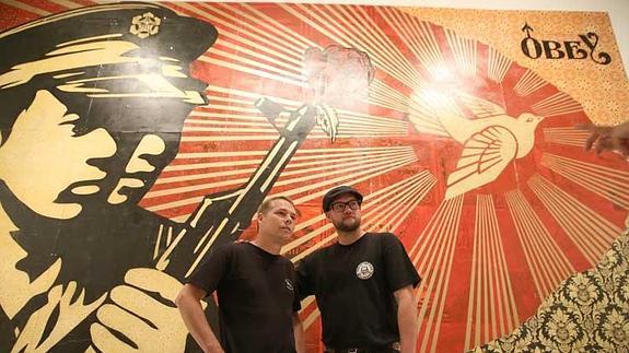 El CAC Málaga abre sus puertas al arte urbano de Obey y D*Face