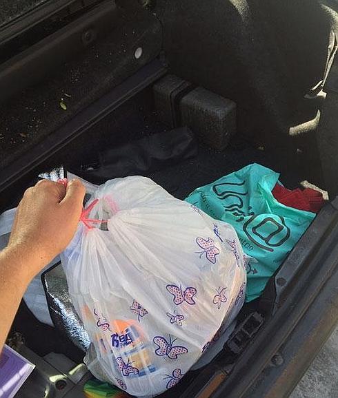 Vivir en un diseminado: «Pagamos casi 400 euros de impuestos y tenemos que llevar la basura en el coche»