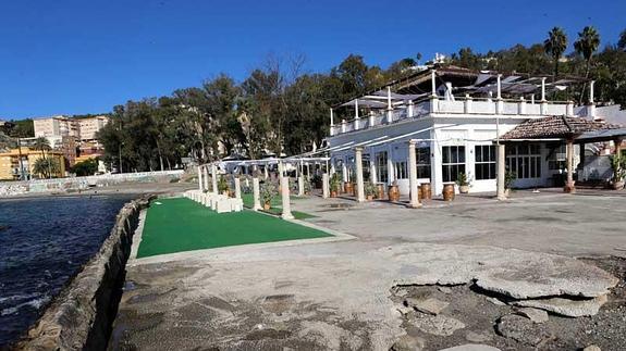 La Junta se abre a negociar con la concesionaria de los Baños del Carmen