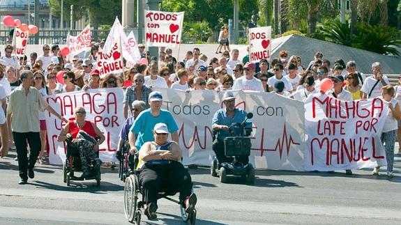 Sierra de Yeguas se moviliza para ayudar a su vecino Manuel