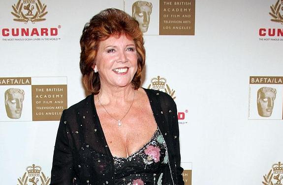 Un golpe de calor tras quedar inconsciente por una caída, posible causa de la muerte de Cilla Black