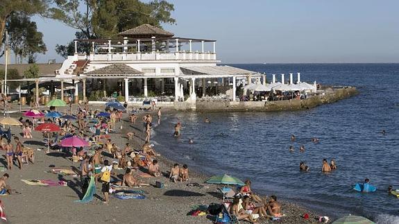 El subdelegado insiste en que hay previstos 3,5 millones para el proyecto de los Baños del Carmen