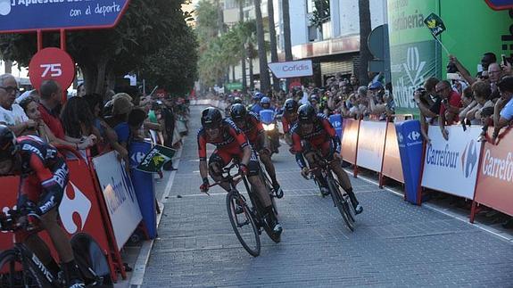 Marbella se vuelca con la Vuelta