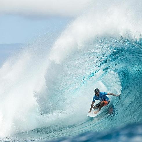 Un Jeremy Flores pletórico gana el Billabong Pro Teahupoo
