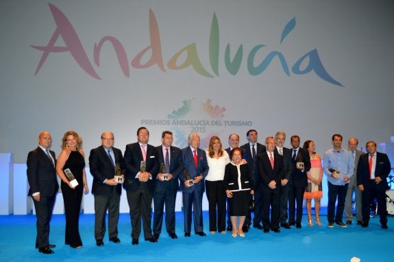 Susana Díaz destaca la capacidad de crecimiento del sector turístico andaluz