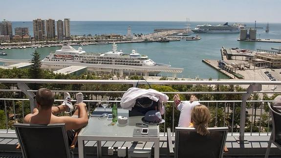 El Puerto de Málaga abre la temporada alta de cruceros con octubre como mes más intenso del año