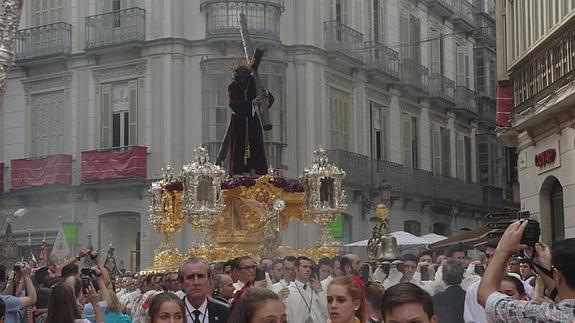 Una procesión para el recuerdo pone en valor los cuatro siglos de Viñeros