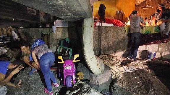 La vida que esconde el último puente