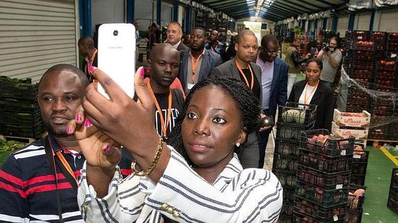 Angola se fija en Mercamálaga