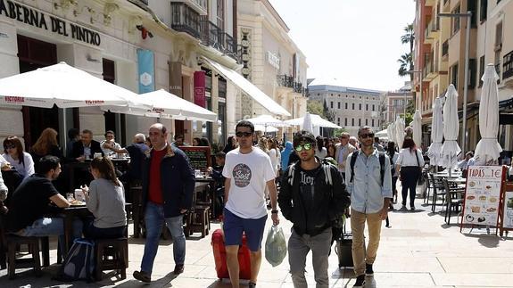 Málaga vive un 'boom' de apartamentos turísticos con 1.100 plazas regladas este año