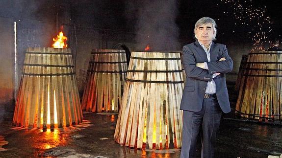 Tevasa fabrica en Jerez las botas de roble donde se curte el güisqui escocés