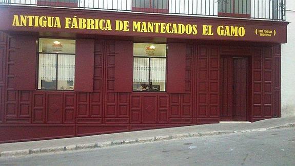 Enrique Moreno levantará una nueva factoría para sus mantecados de Estepa